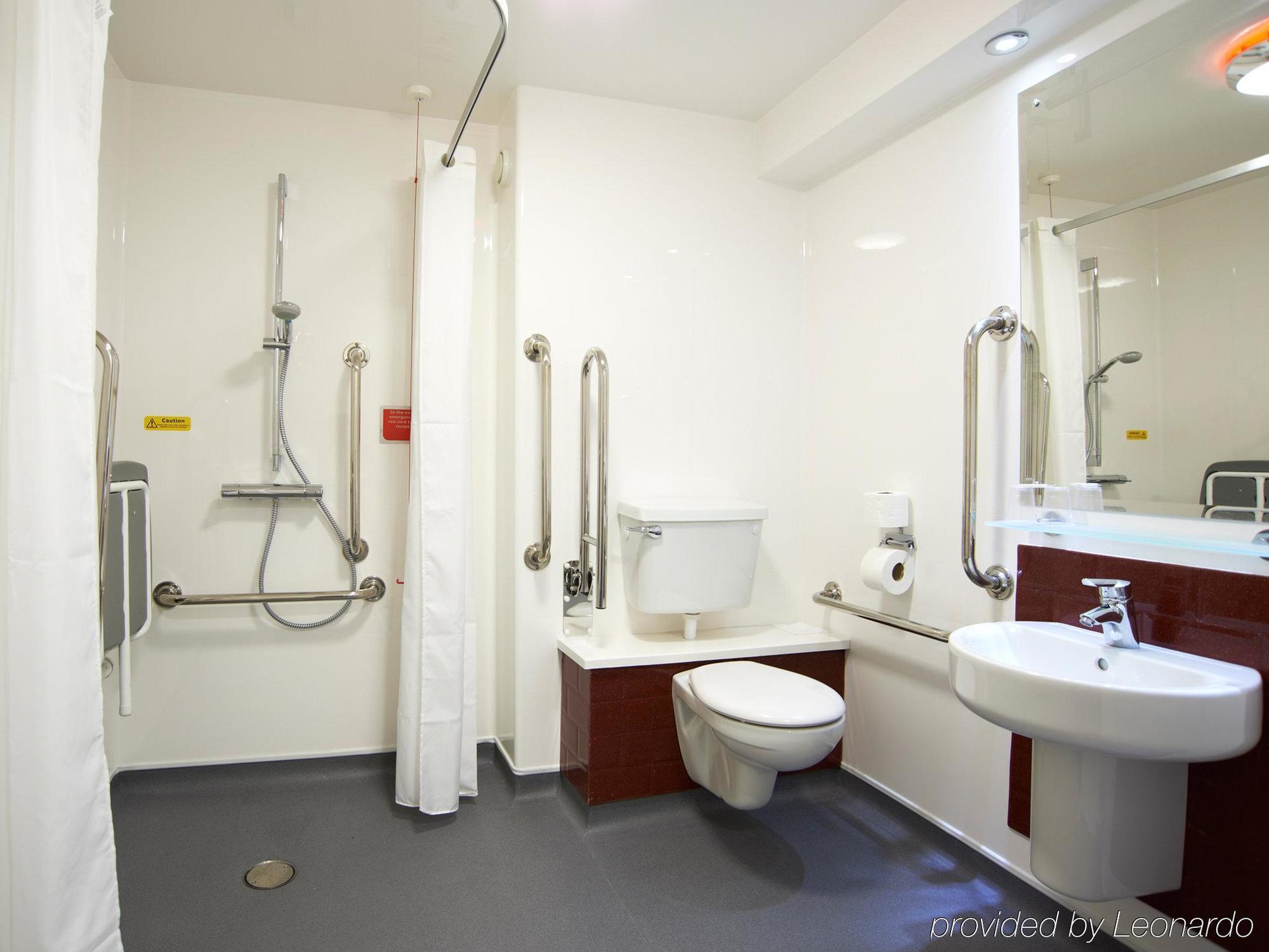 Travelodge Excel 3* Londen